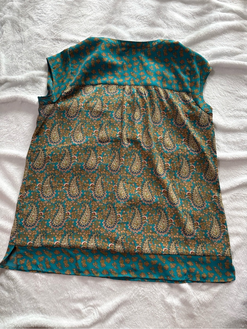 DR2 Teal and Gold Paisley Sleeveless Blouse